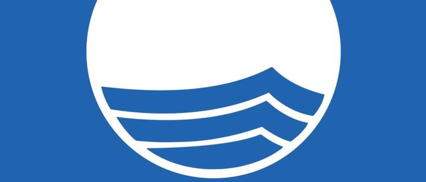 blue flag award logo