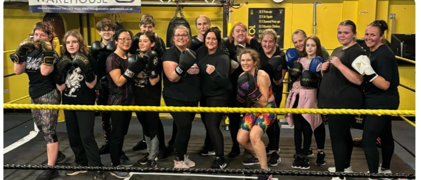 Boxing ladies